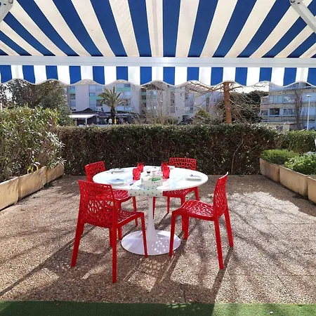 2 Pieces Avec Grande Terrasse, Climatisation, Piscine Et Parking Au Grau-du-roi - Fr-1-307-139 Apartman Le Grau-du-Roi